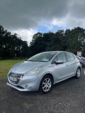 2013 - Peugeot 208 Automatic