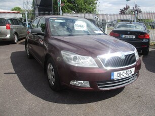 2013 - Skoda Octavia Manual