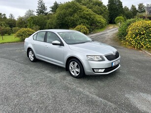 2013 - Skoda Octavia Manual