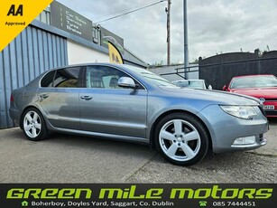 2013 - Skoda Superb Manual