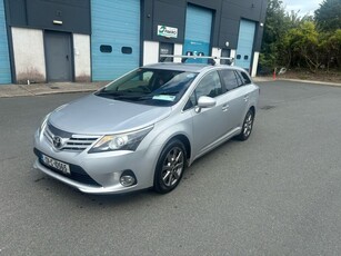 2013 - Toyota Avensis Manual