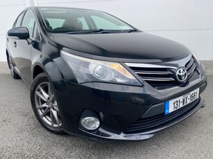 2013 - Toyota Avensis Manual