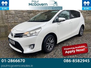 2013 - Toyota Verso Manual