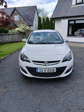 2013 - Vauxhall Astra ---