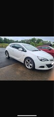 2013 - Vauxhall Astra Manual