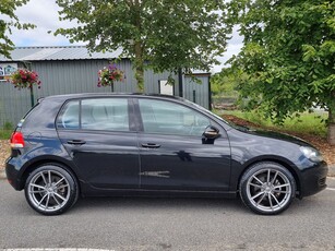 2013 - Volkswagen Golf Automatic