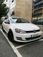 2013 - Volkswagen Golf Manual