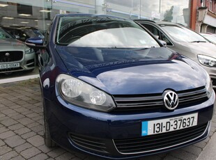 2013 - Volkswagen Golf Manual