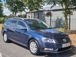 2013 - Volkswagen Passat Automatic