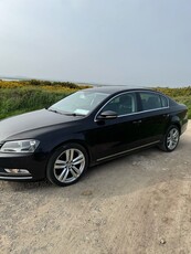 2013 - Volkswagen Passat Manual