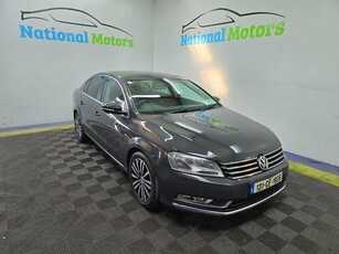 2013 - Volkswagen Passat Manual