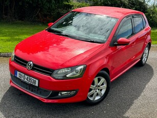 2013 - Volkswagen Polo Automatic