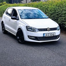 2013 - Volkswagen Polo Automatic