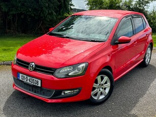 2013 - Volkswagen Polo Automatic