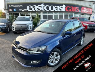 2013 - Volkswagen Polo Automatic