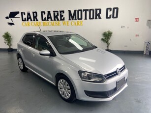 2013 - Volkswagen Polo Automatic