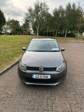 2013 - Volkswagen Polo Manual