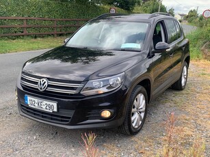 2013 - Volkswagen Tiguan Manual