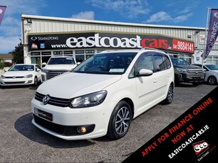 2013 - Volkswagen Touran Automatic