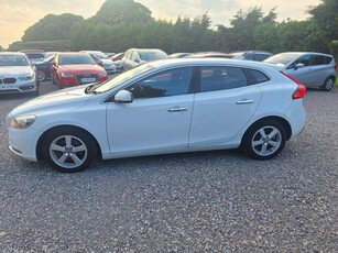 2013 - Volvo V40 Automatic