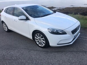 2013 - Volvo V40 Automatic