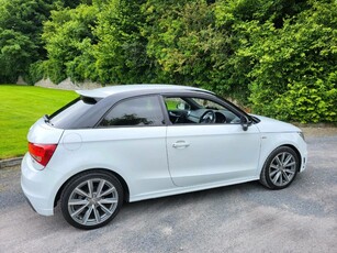 2014 - Audi A1 Manual