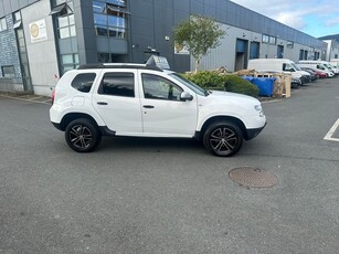 2014 - Dacia Duster Manual