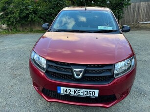 2014 - Dacia Sandero Manual