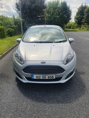 2014 - Ford Fiesta Manual