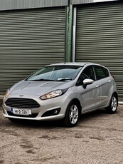 2014 - Ford Fiesta Manual