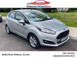 2014 - Ford Fiesta Manual