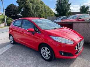 2014 - Ford Fiesta Manual