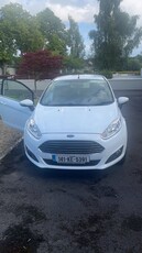 2014 - Ford Fiesta Manual