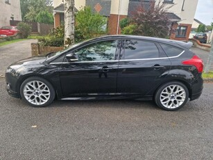 2014 - Ford Focus Manual