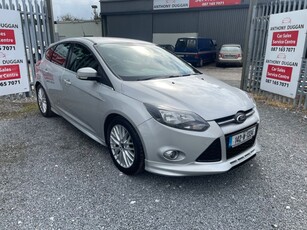 2014 - Ford Focus Manual