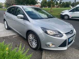 2014 - Ford Focus Manual