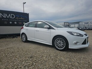 2014 - Ford Focus Manual