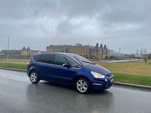 2014 - Ford S-Max Manual