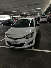 2014 - Hyundai i20 Manual