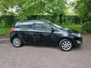 2014 - Hyundai i20 Manual