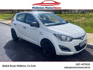 2014 - Hyundai i20 Manual