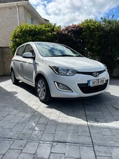 2014 - Hyundai i20 Manual