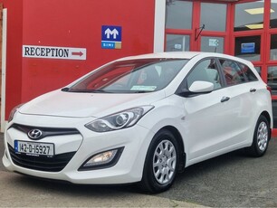 2014 - Hyundai i30 Manual