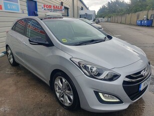 2014 - Hyundai i30 Manual