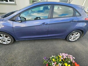 2014 - Hyundai i30 Manual