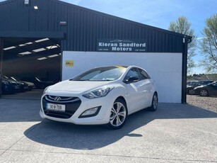 2014 - Hyundai i30 Manual