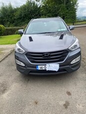 2014 - Hyundai Santa Fe Manual