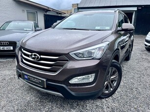 2014 - Hyundai Santa Fe Manual