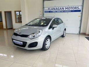 2014 - Kia Rio Manual