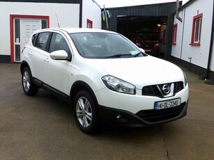 2014 - Nissan Qashqai Manual